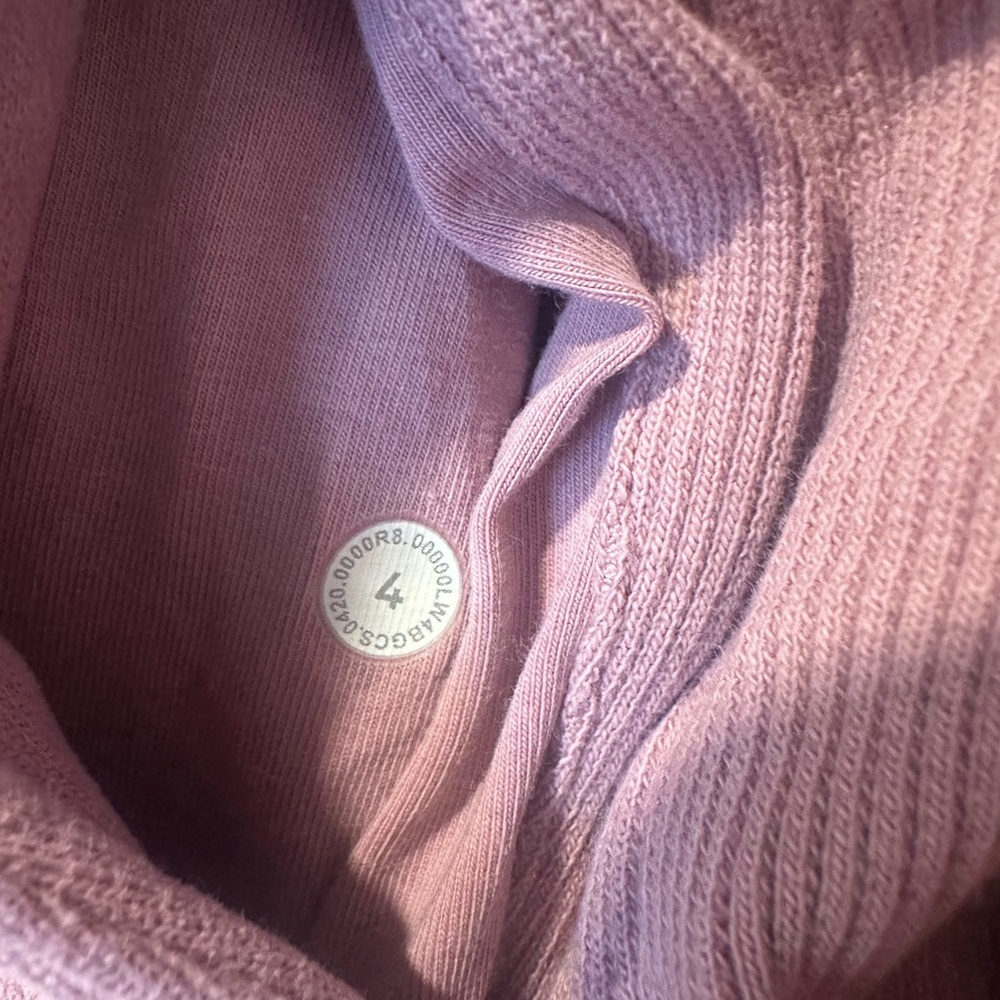 Lululemon Radiant Jacket II in Spanish Rose | Size 4 EUC Like New | Retail $118 - Picture 9 of 17